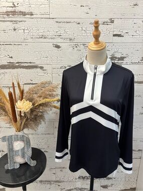 Acegolfs Black and White Chevron Zip-Front Long Sleeve Top